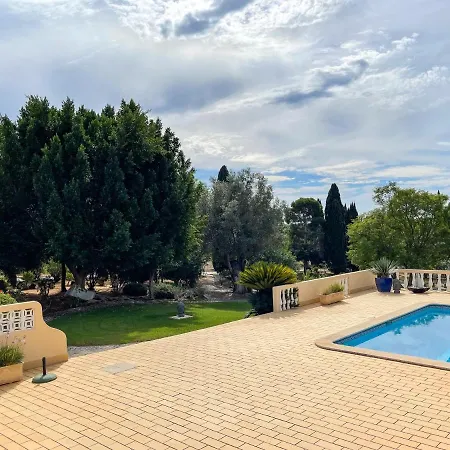 Villa Vale Formoso